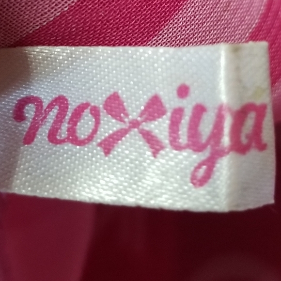 NOXIYA PINK PRINT SCARF 60" LONG X 20" WIDE - Picture 3 of 5